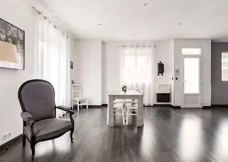 Maison Centre + Garage Сasa de vacaciones *